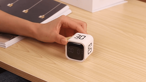 Productivity Cube Timer with Gravity Sensor and LED Display (2)